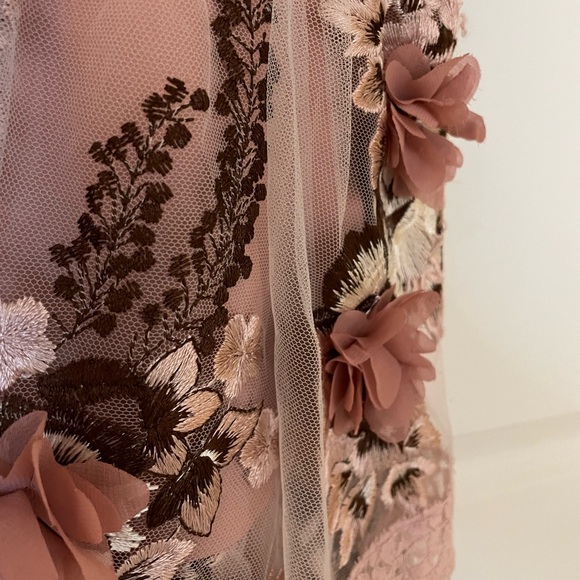 Dress The Population Women's Nellie Floral Embroidered Fit & Flare Dress Mauve - Picture 9 of 16